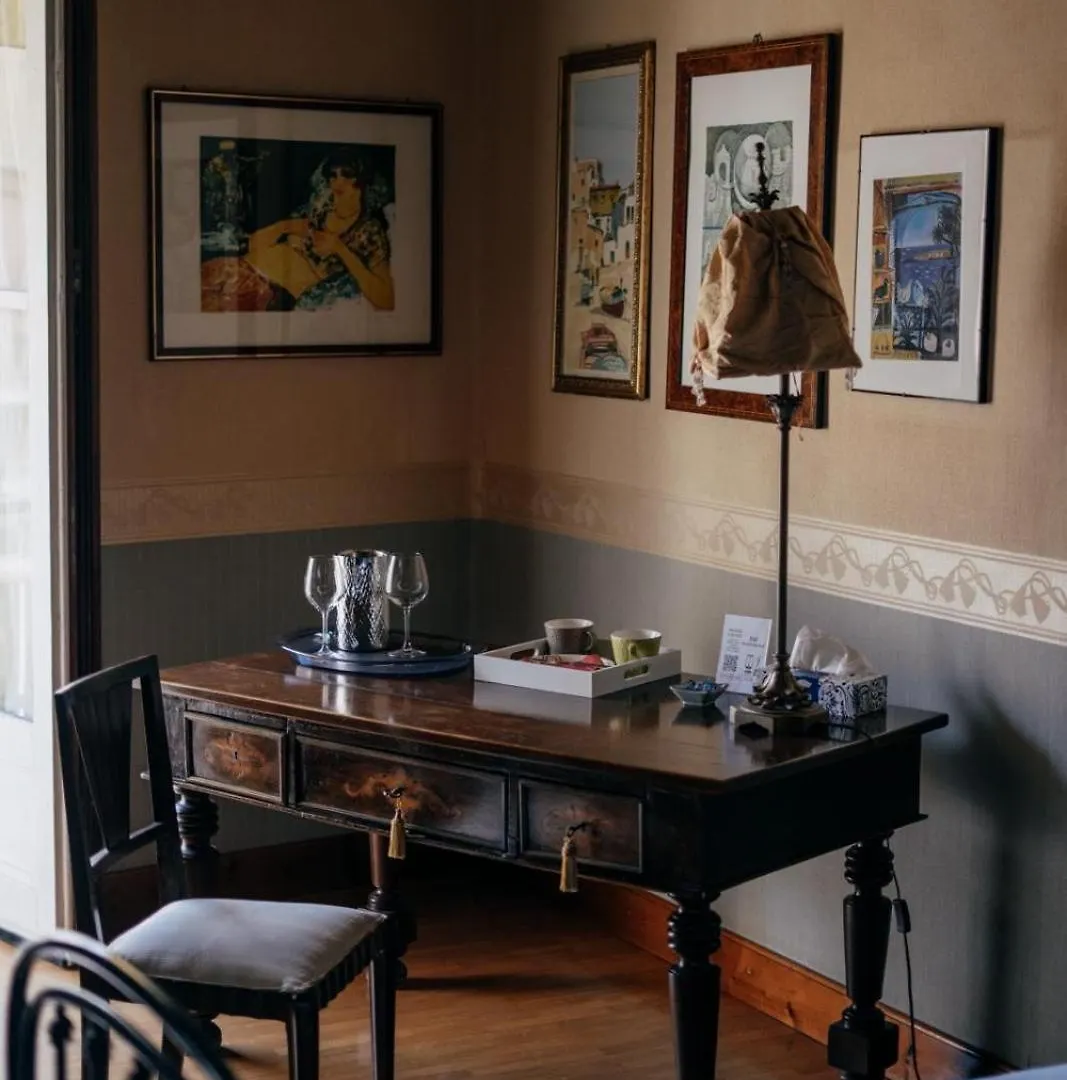 Palazzo Melluso Luxury Suite Porto Empedocle Bed & Breakfast