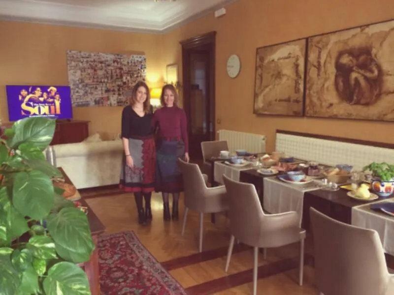 *** Bed & Breakfast Palazzo Melluso Luxury Suite Porto Empedocle Italien