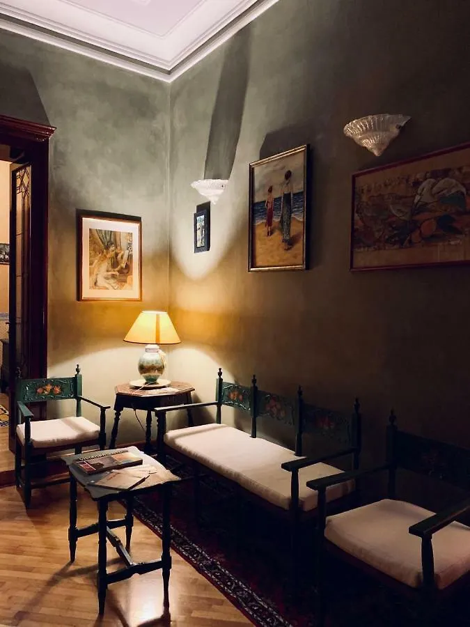 *** Bed & Breakfast Palazzo Melluso Luxury Suite Porto Empedocle Italien